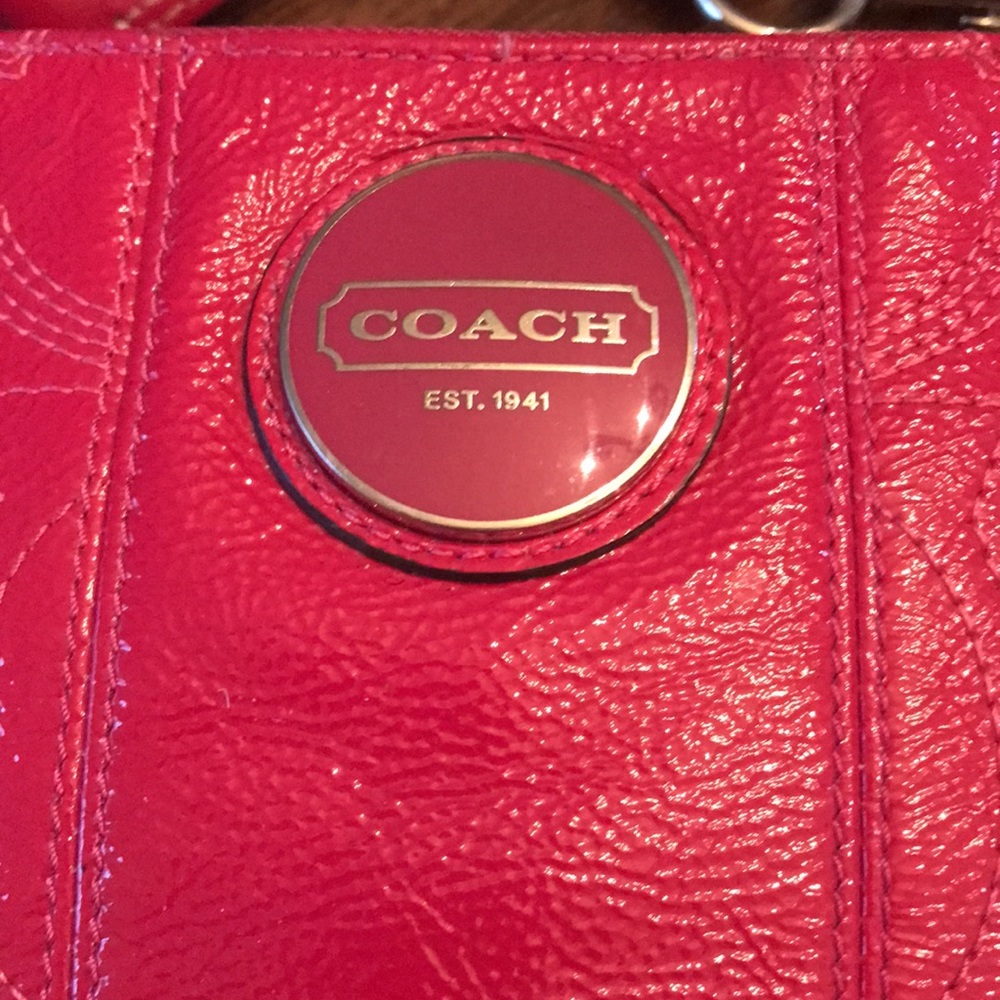 Patent Leather Pink Coach Convertible Bag - Picture 2 of 9